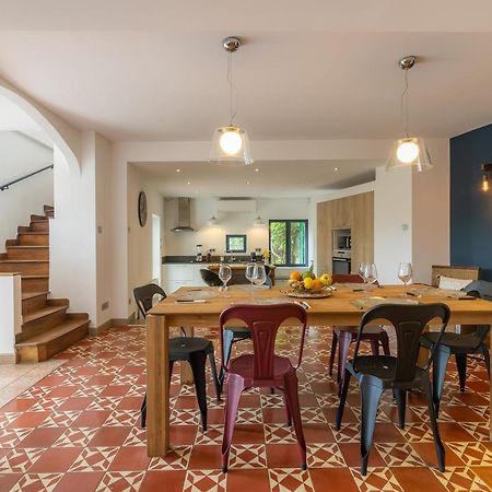 Sous Les Remparts La Maison Pimprenelle Каркасон Екстериор снимка